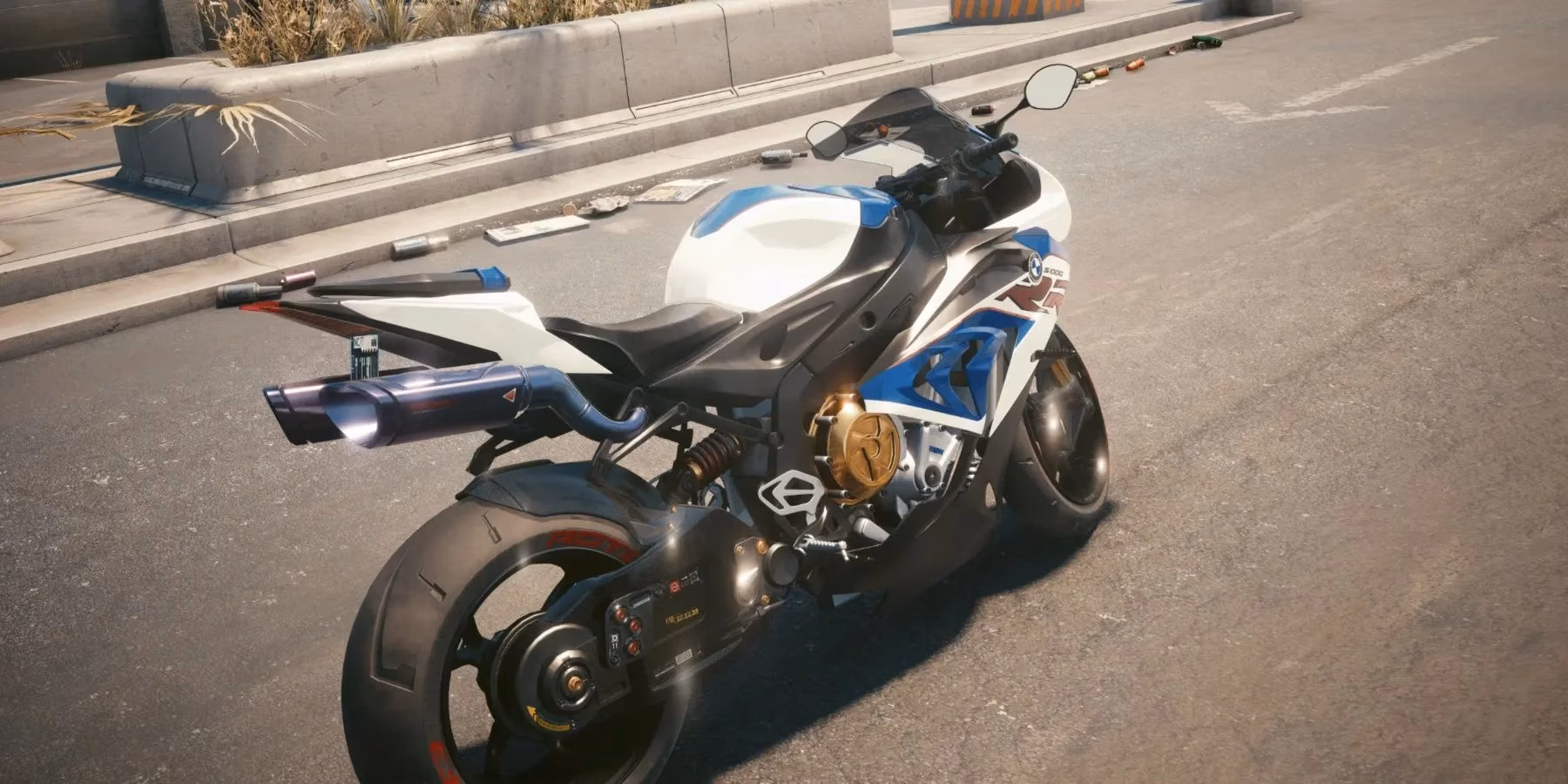 my-wild-ride-through-cyberpunk-2077-s-craziest-bike-mods-image-1